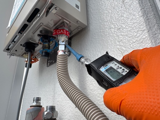 送信者: 春日貴行