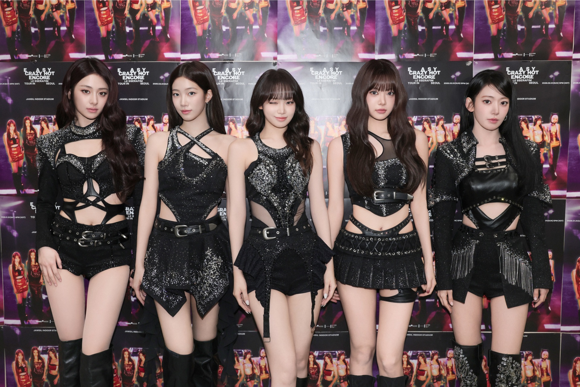 LE SSERAFIM TOUR 'EASY CRAZY HOT' ENCORE IN SEOUL DAY2 - TimeTree